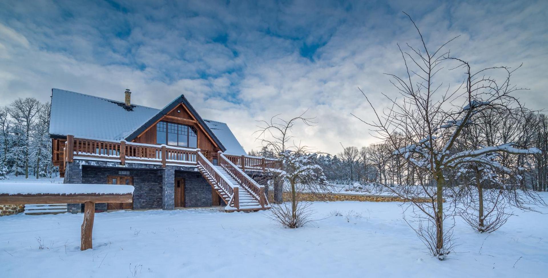 Отель Ranch Jestrebice Hermanicky Экстерьер фото