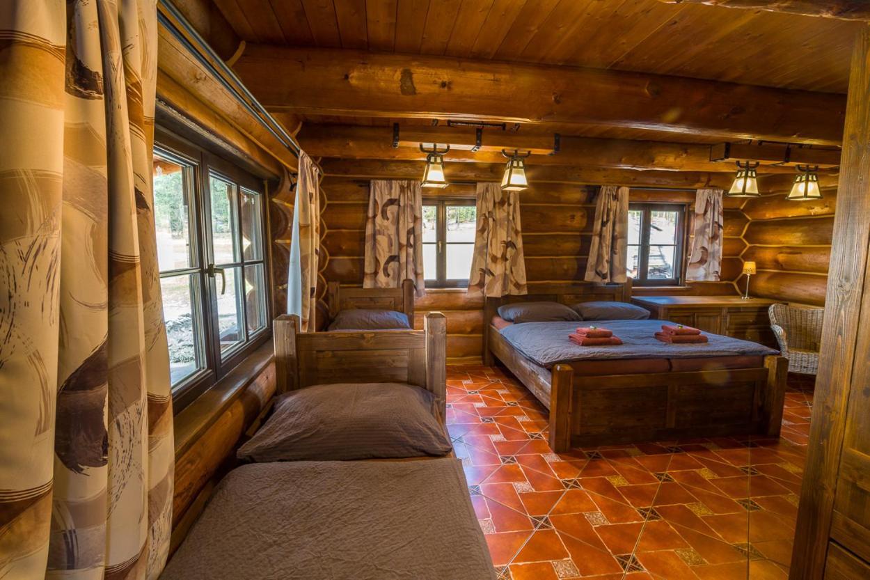 Отель Ranch Jestrebice Hermanicky Экстерьер фото