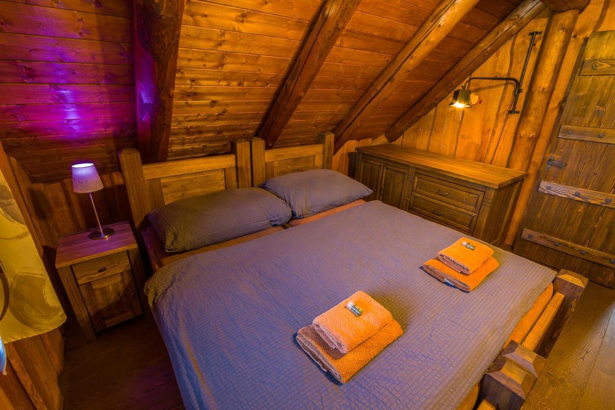 Отель Ranch Jestrebice Hermanicky Экстерьер фото